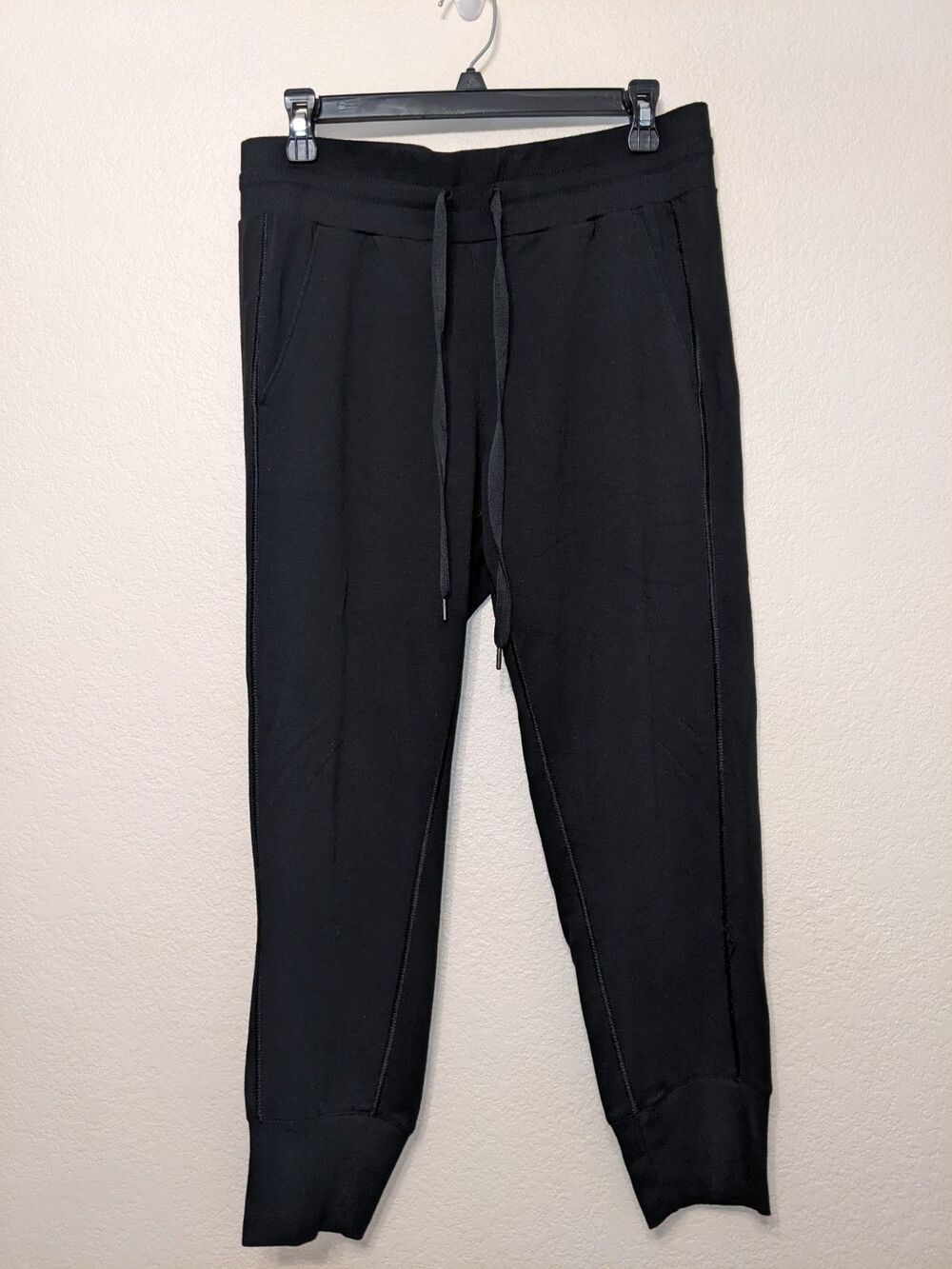 Danskin Activewear Cuffed Cropped Pants Drawstring Sports Workout Medium